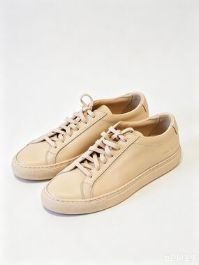 Common Projects Women’s Original Achilles Low Leather Sneakers